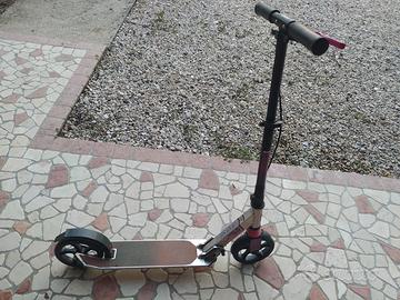 monopattino