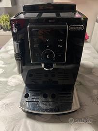 Macchina caffè De Longhi ECAM23.125.B