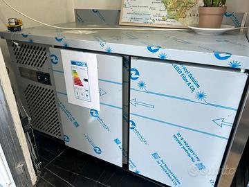 Tavolo Frigo, due porte Nuovo con alzatina