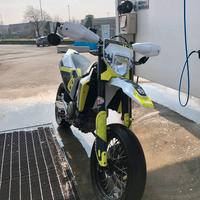 Husqvarna 701 sm