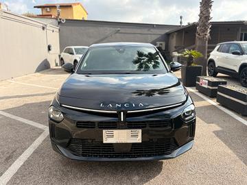 NEW Lancia Ypsilon 1.2 Hybrid 100cv e-DCT LX AUTOM