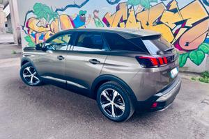 Peugeot 3008 allure 1.6 120cv EAT6 x RENEGADE