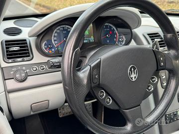 Maserati Quattroporte SportGt 4.2 der Ferrari