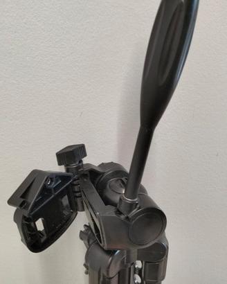 cavalletto treppiede