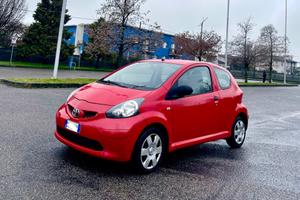 Toyota Aygo 1.0 12V VVT-i 3 porte Sol