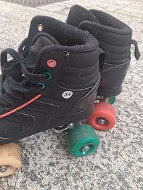 Pattini a rotelle quad taglia 34