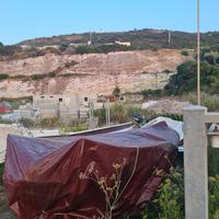 Scafo gozzo con motore da sistemare o cambiare