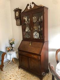 Credenza inglese