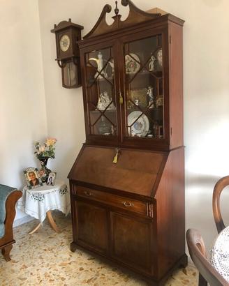 Credenza inglese