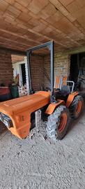 Trattore agricolo Goldoni serie 230