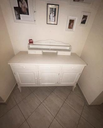 Mobile buffet shabby chic