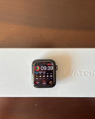 Apple Watch Serie 6 (GPS+Cellular) - 44mm Graphite