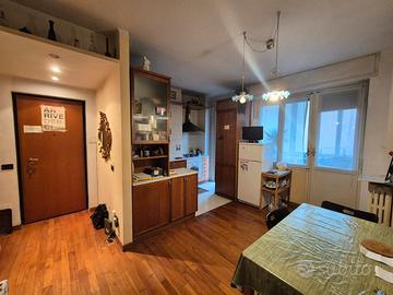 Singola con letto matr- da privato- metro 3