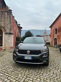 Volkswagen T-Roc 1.6