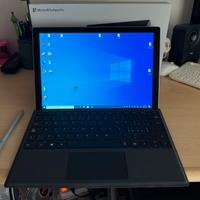 Microsoft Surface pro 4 i5 cover + pen  + Sd 64 gb