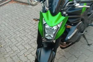Kawasaki er-6n 