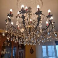 lampadario anni 70 in bronzo e cristallo