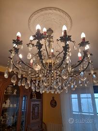 lampadario anni 70 in bronzo e cristallo