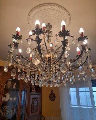 lampadario anni 70 in bronzo e cristallo