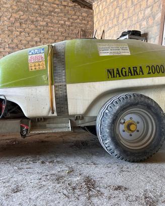 atomizzatore agricolo trainato