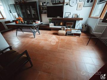 BIFAMILIARE A RIMINI