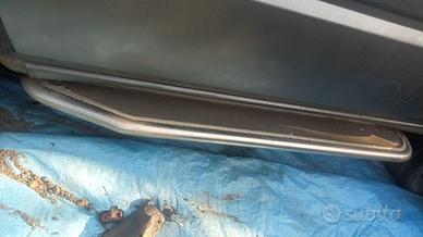 pedane  in acciao  modello nissan  per rampa