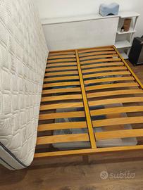 Letto matrimoniale alla francese