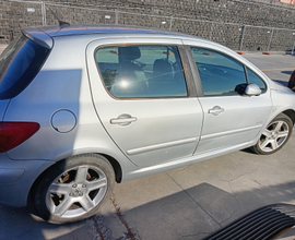 Peugeot 307 2.0 16v benzina GPL