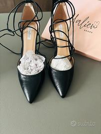 Scarpe modello decollete nere