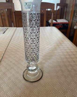 Vaso in cristallo e argento