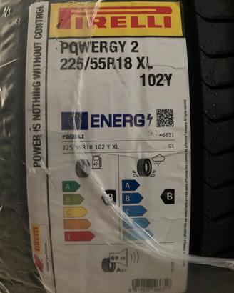 NUOVO treno Pirelli powergy2 225/55 r18 xl