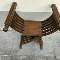 Sedia Savonarola vintage in legno massiccio - Stil