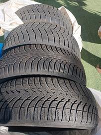 Pneumatici invernali 185/65 r15