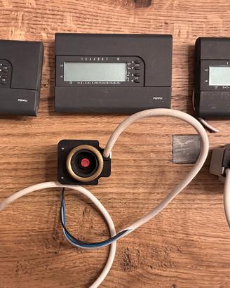 3 cronotermostati digitali settimanali PERRY