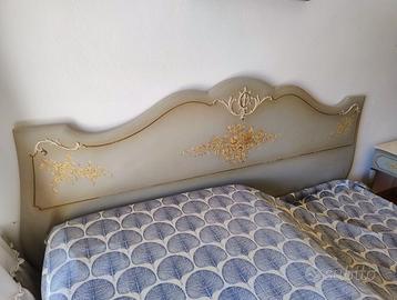 Camera da letto completa vintage + lampadario.