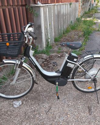 BICI ELETTRICA ASSISTITA