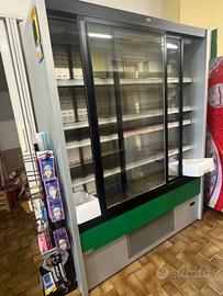 Frigo a parete