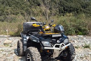 Quad 4x4 can am outlander 800