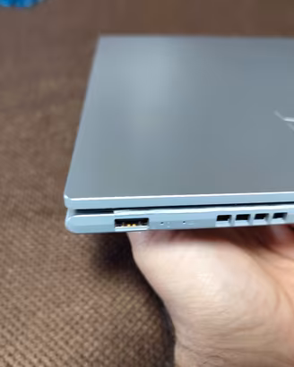 notebook Asus vivobook 16 pollici 