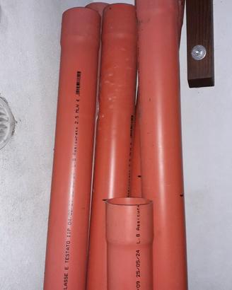 Tubi rossi Pvc 100 mm