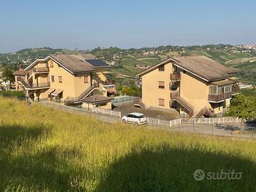 Casa di 4 appartamenti