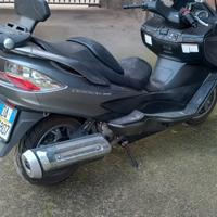 Suzuki Burgman 400