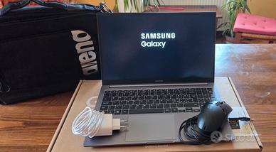 Bundle Galaxy Book4