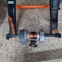 rullo bici JetBlack Z1 pro Fluid volano 3 kg silen