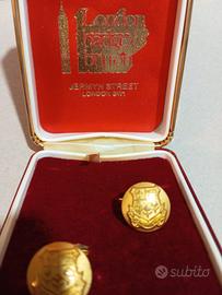 Gemelli placcati d'oro vintage London badge button