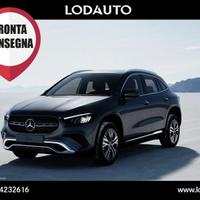 Mercedes-Benz GLA 180 d Automatic Progressive...