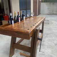 Antico banco falegname da lavoro