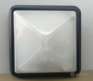 Plafoniera a piramide PRISMA serie DELTA