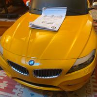 BMW Z4 macchina elettrica giocattolo gialla