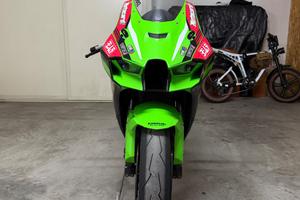Kawasaki zx10 r 2021